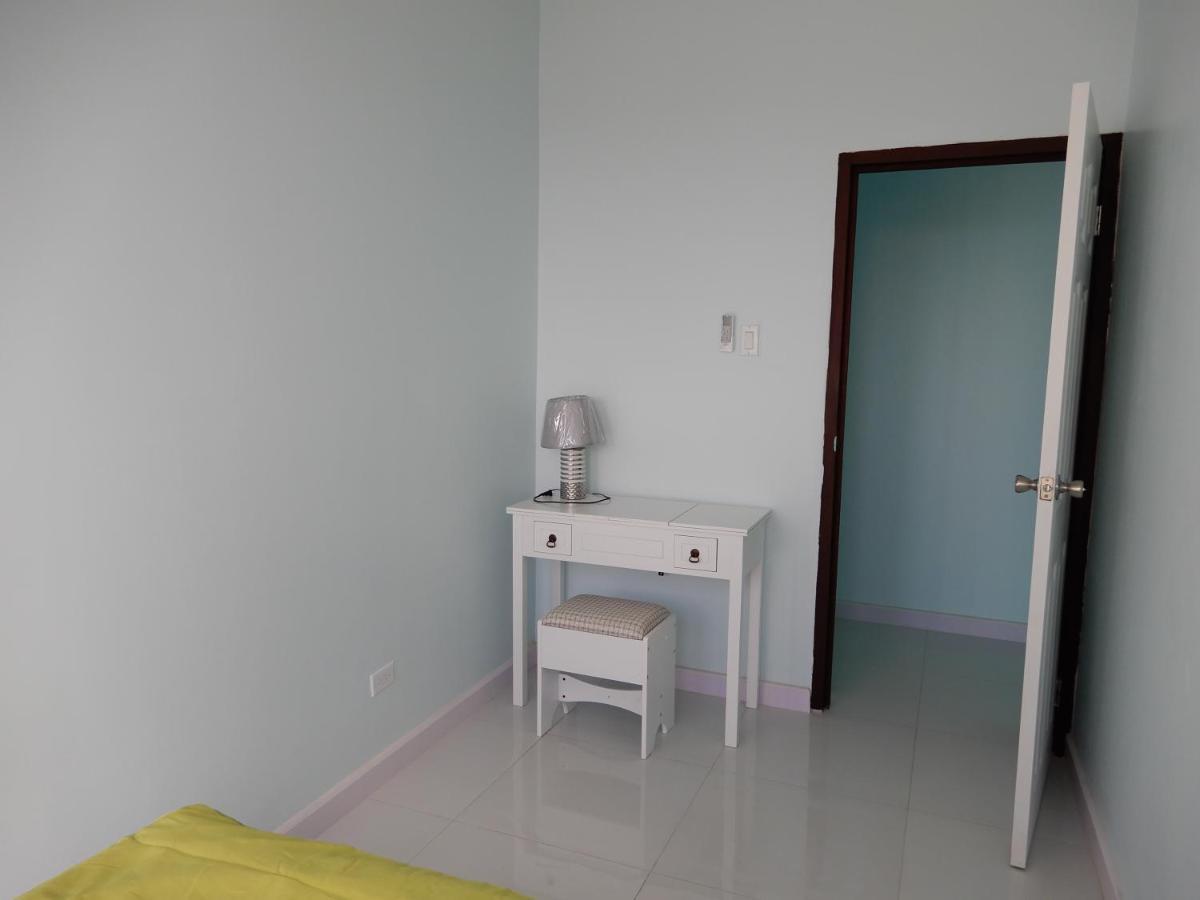 Oistins Bayview Apartments Крайст Чърч Екстериор снимка