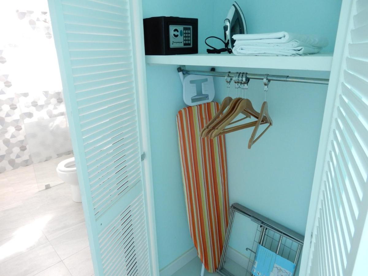Oistins Bayview Apartments Крайст Чърч Екстериор снимка