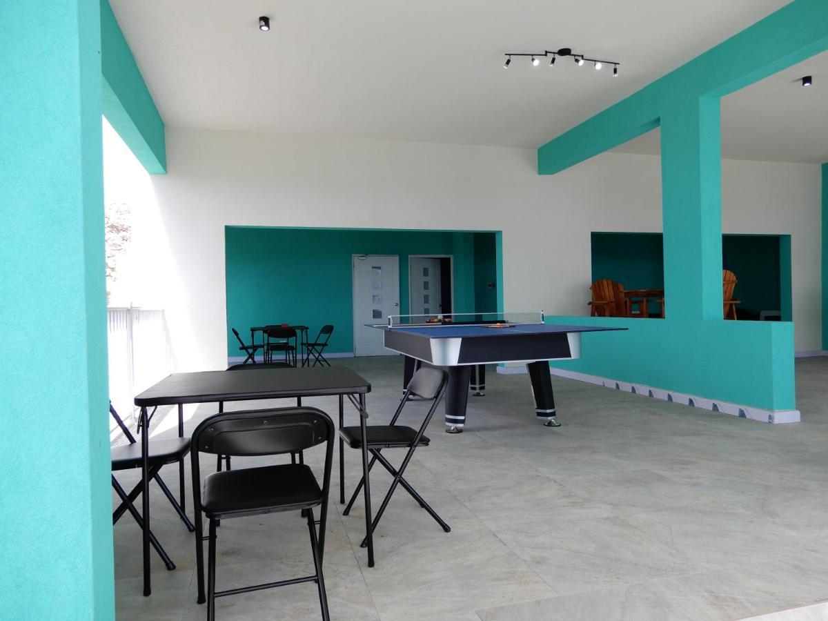 Oistins Bayview Apartments Крайст Чърч Екстериор снимка